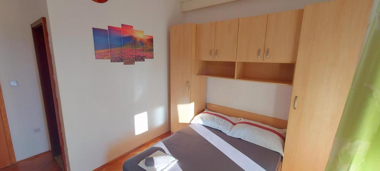 Appartamento con 2 Camere da Letto