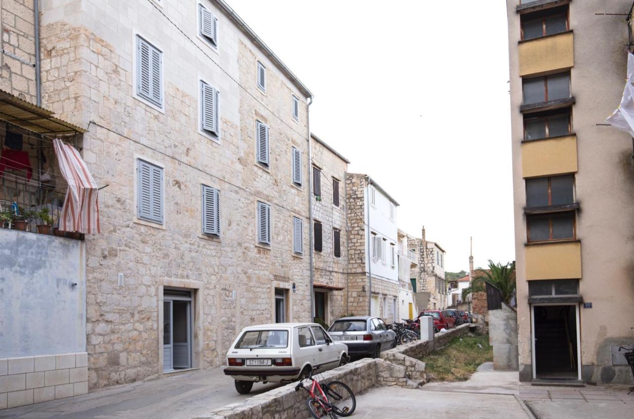 Firpo - Cozy two bedroom city centre apartment - Ferienwohnung Vis