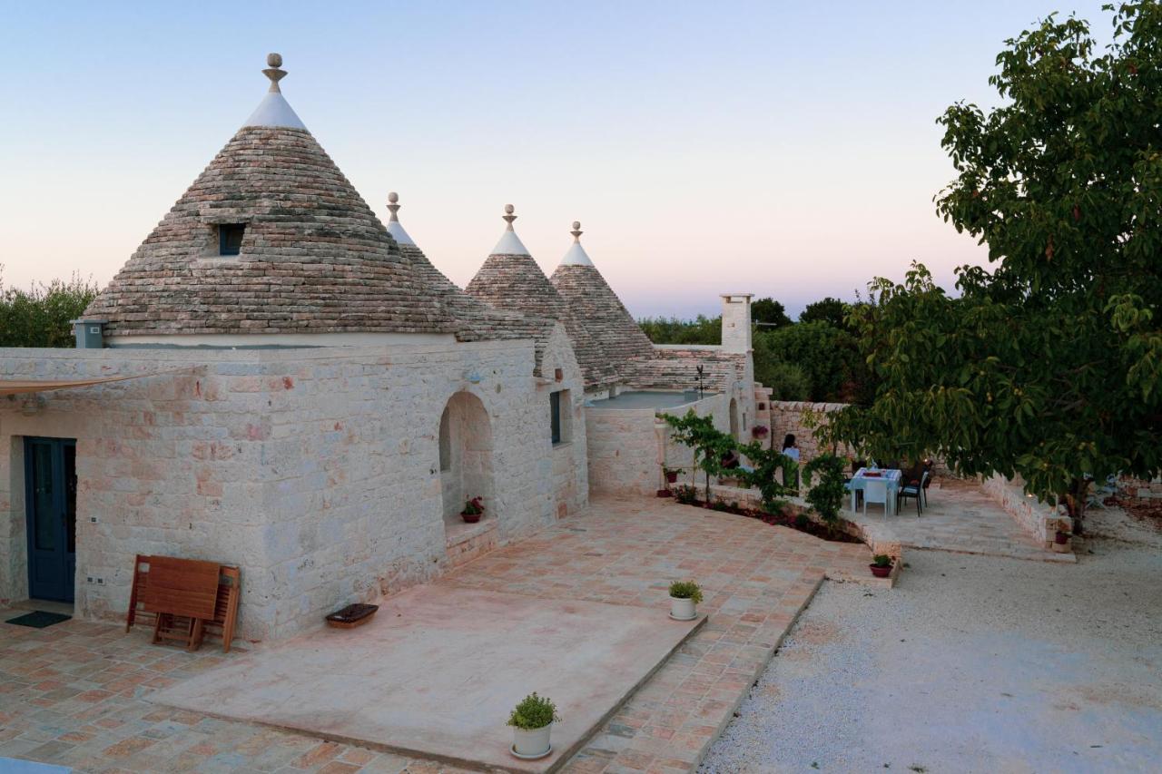 Trullo Il cantagallo - B&B Locorotondo