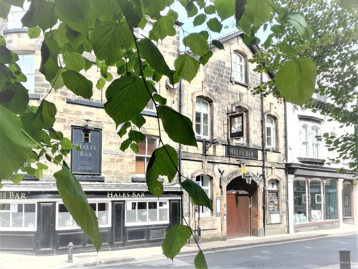 Harrogate Toffee Loft - Bed and Breakfast