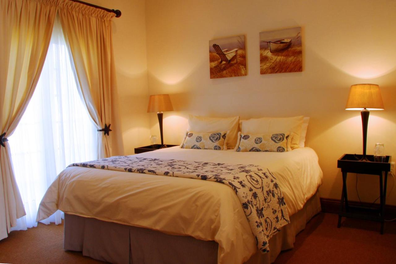 Two-Bedroom Suite - 294 Van Riebeeck Street