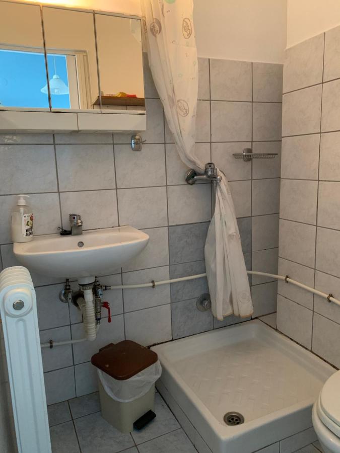 Alexandras Appartments - B&B Gomenizza