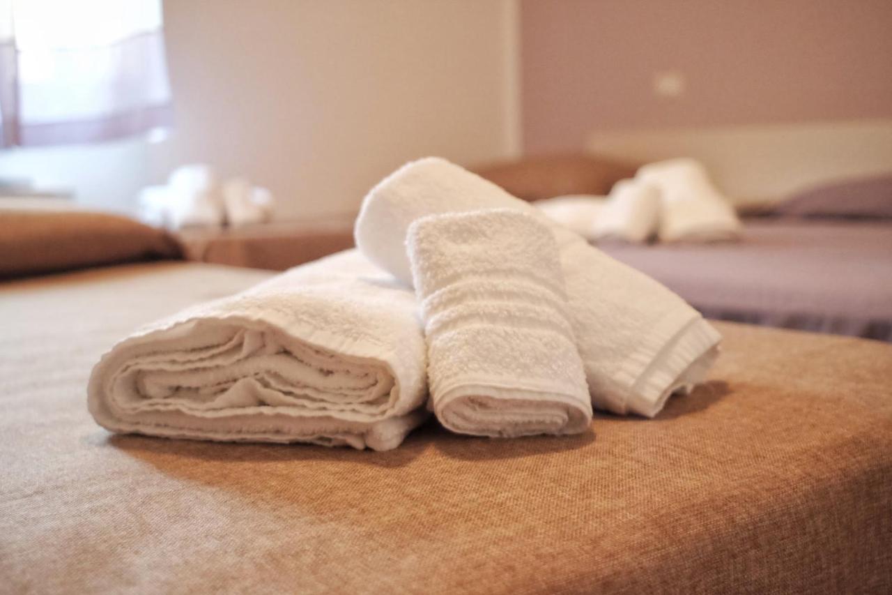 Vierbettzimmer mit eigenem Bad