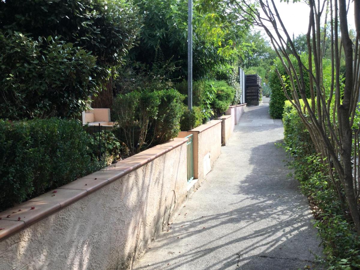 Mazet Tournesol aux portes du Verdon - B&B Saint-Martin-de-Brômes