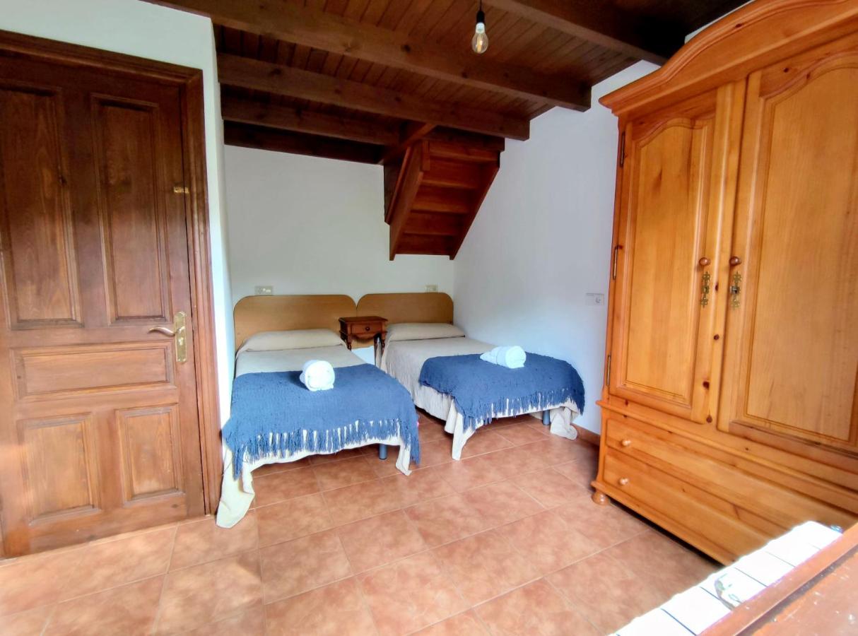 Appartamento con 3 Camere da Letto e Vista Montagna
