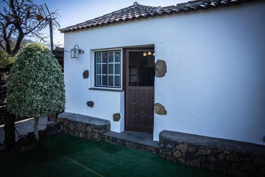 CASA RURAL FINCA LOS PAREDONES - B&B El Paso