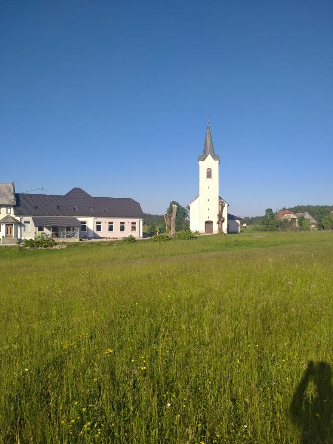 Apartma Sveti Duh - B&B Nova Vas