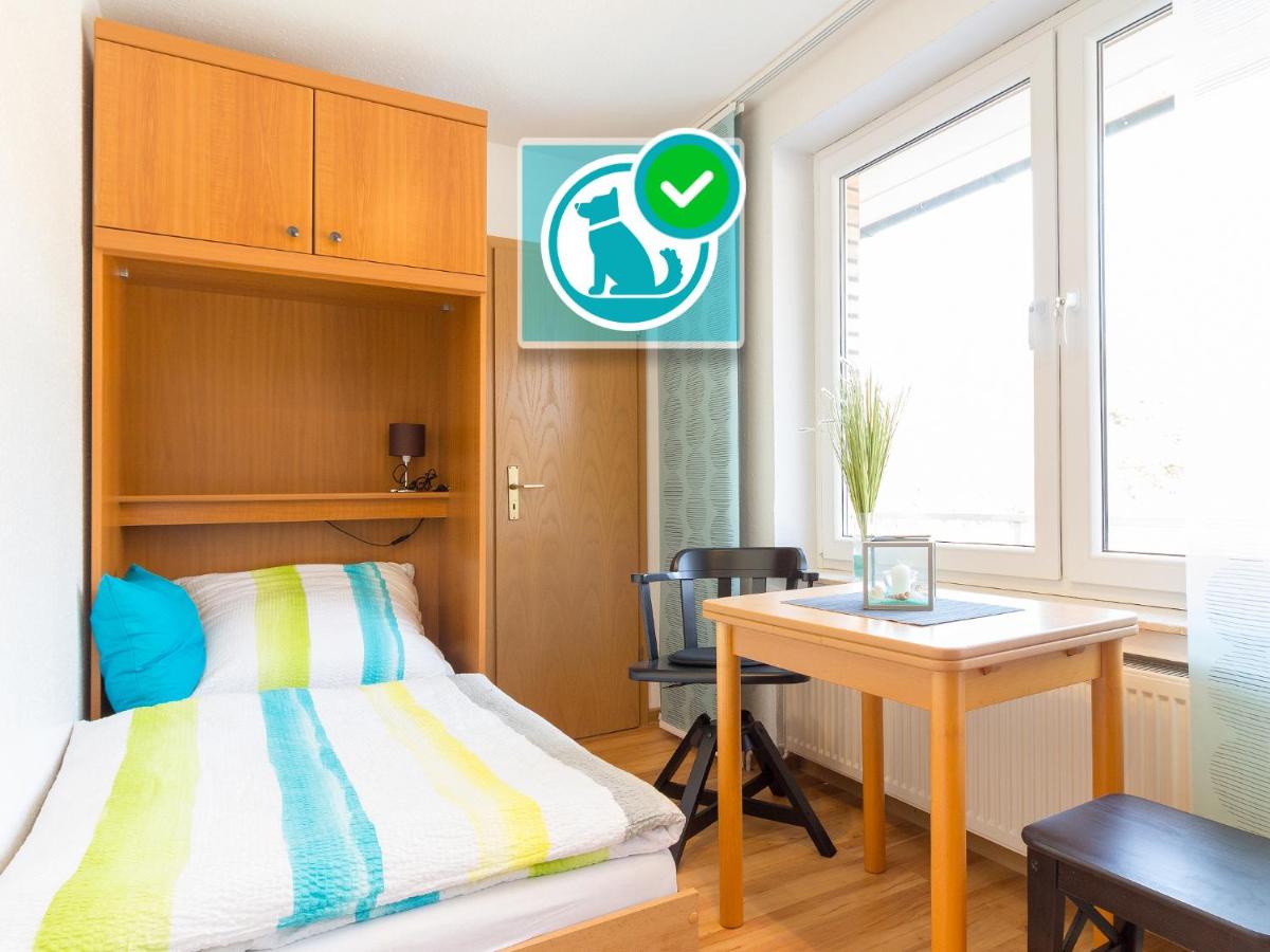 Apartment with Showerwith Balcony and side Lake view