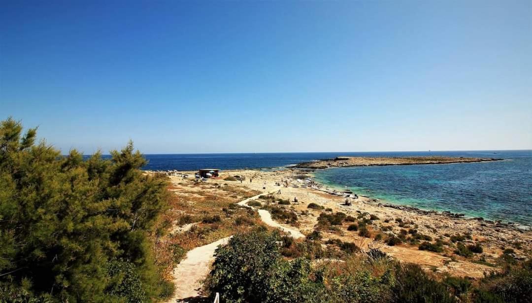 110 sq.m. stunning Penthouse with large terrace - B&B