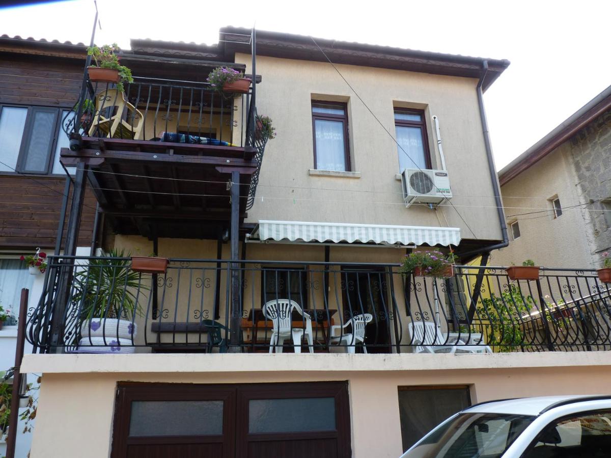 Driepersoonskamer met Badkamer