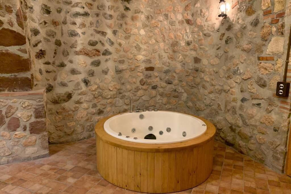 B&B Montroig - Casa Rural con Jacuzzi en casco antiguo, Tarragona - Bed and Breakfast Montroig