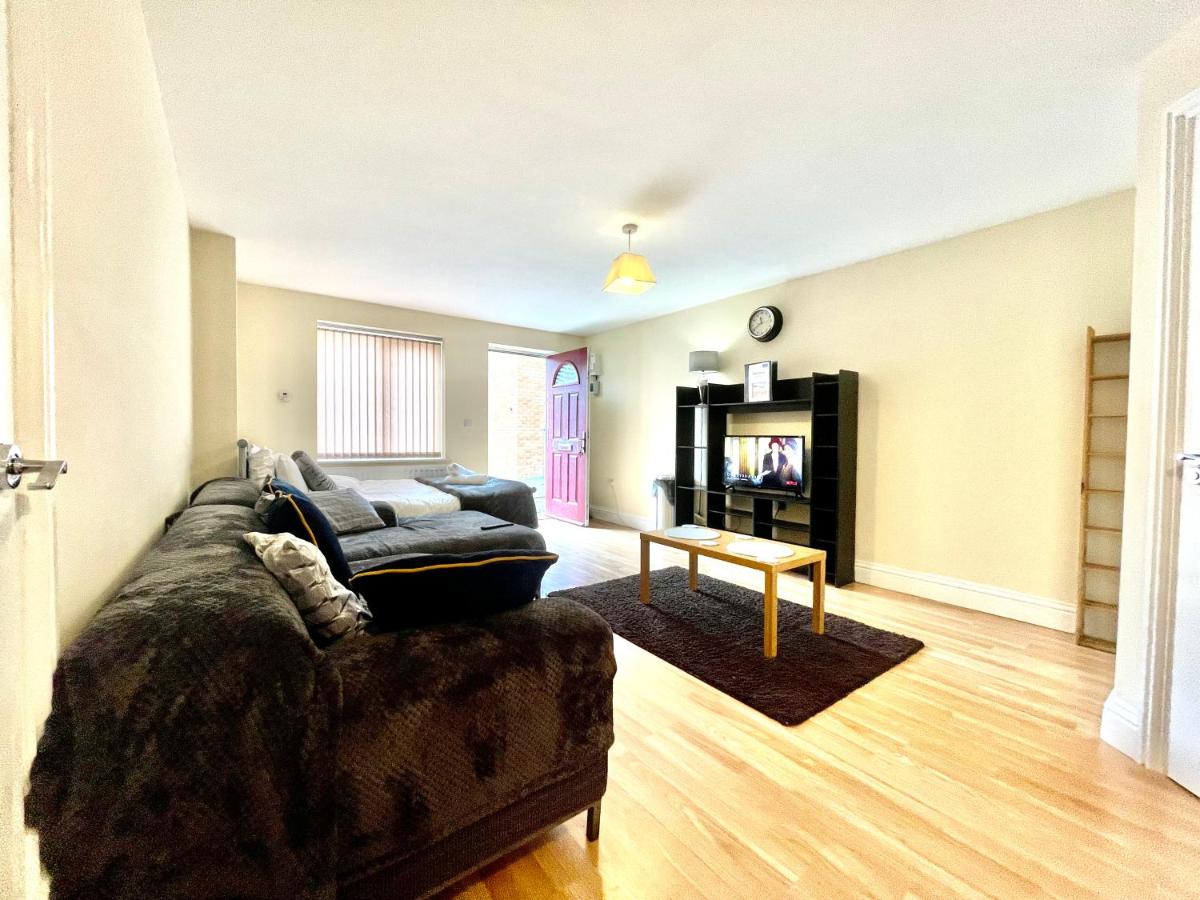 Lt Properties Studio apartment Ground floor 3 - B&B