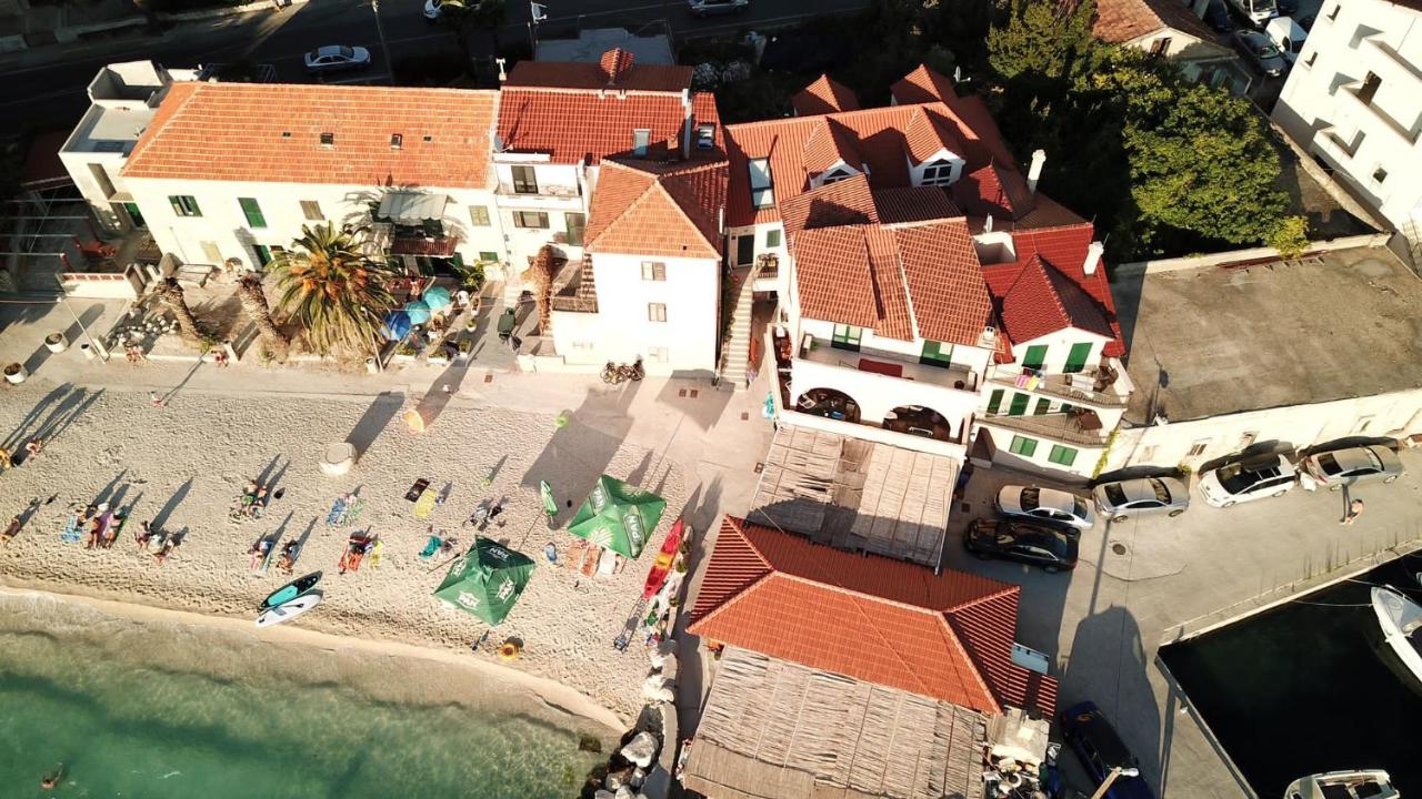Beach Apartment Korina - B&B Sumpetar