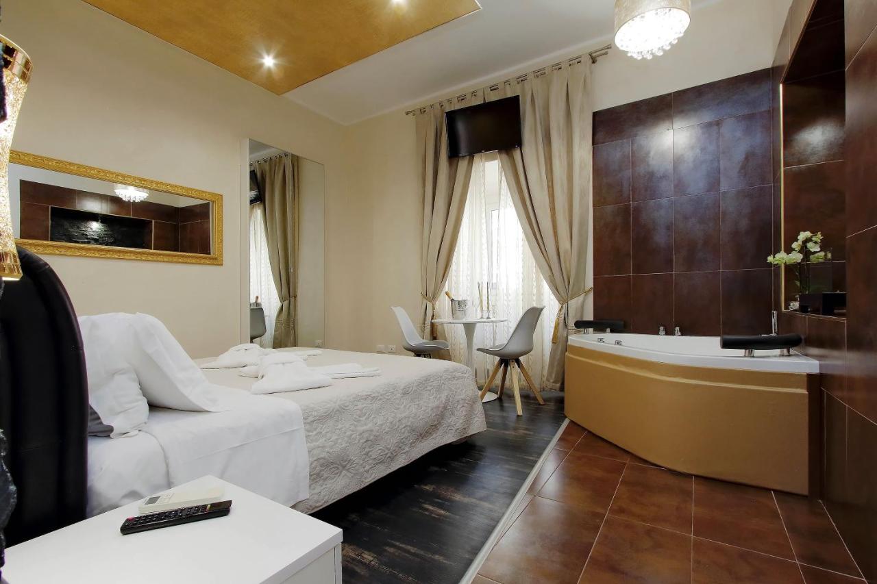 Double Room with Spa Bath