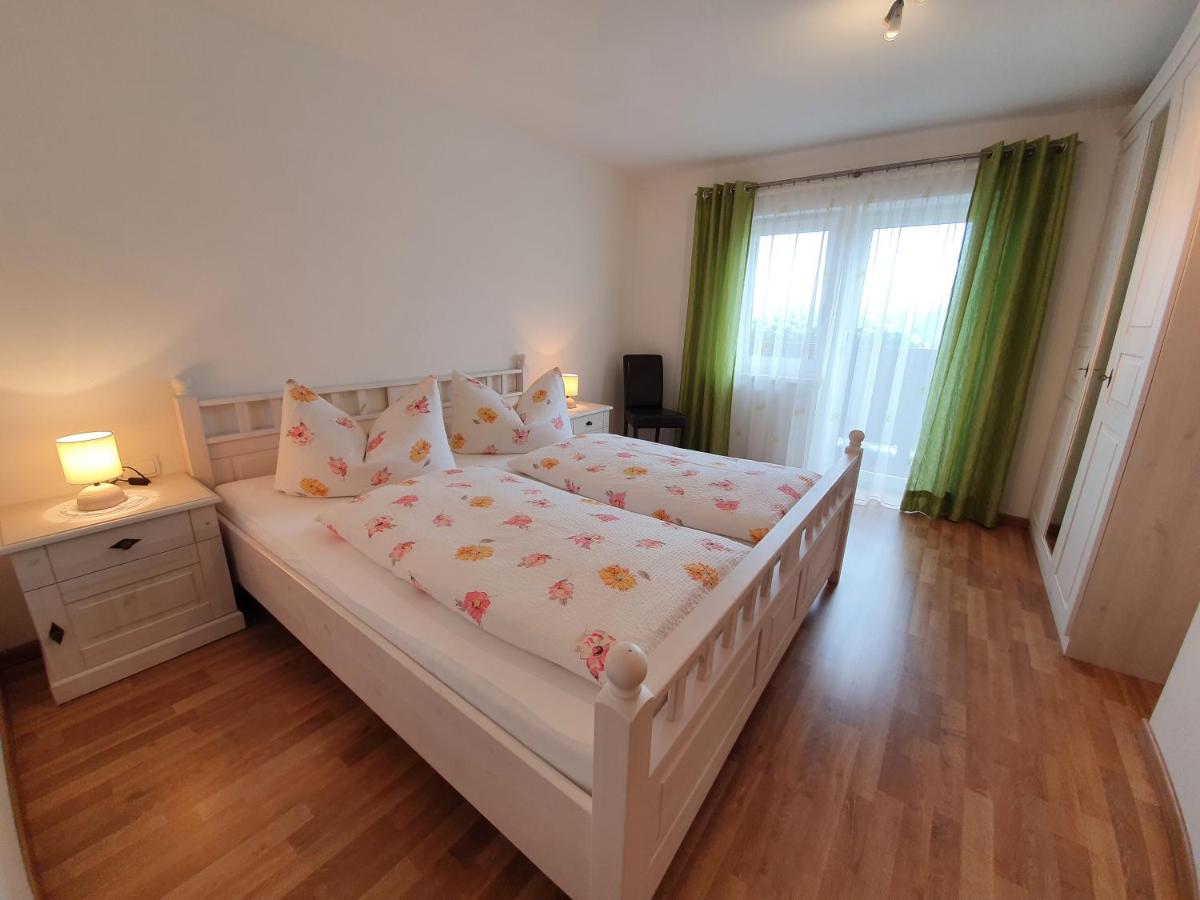 Appartamento con 3 Camere da Letto