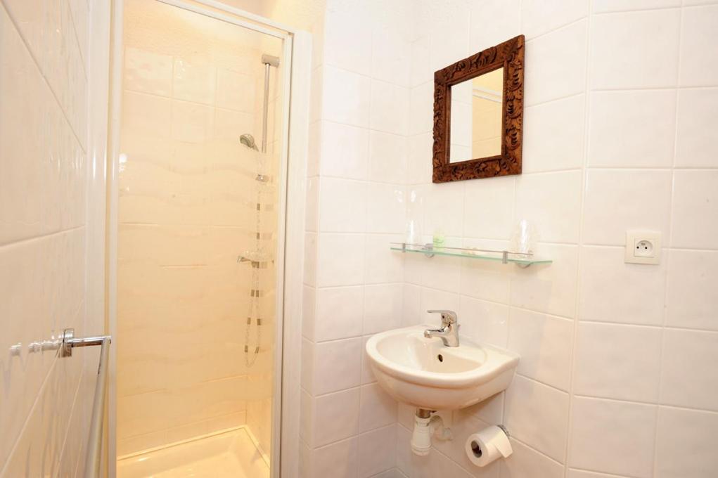 Chambre Double avec Salle de Bains Privative