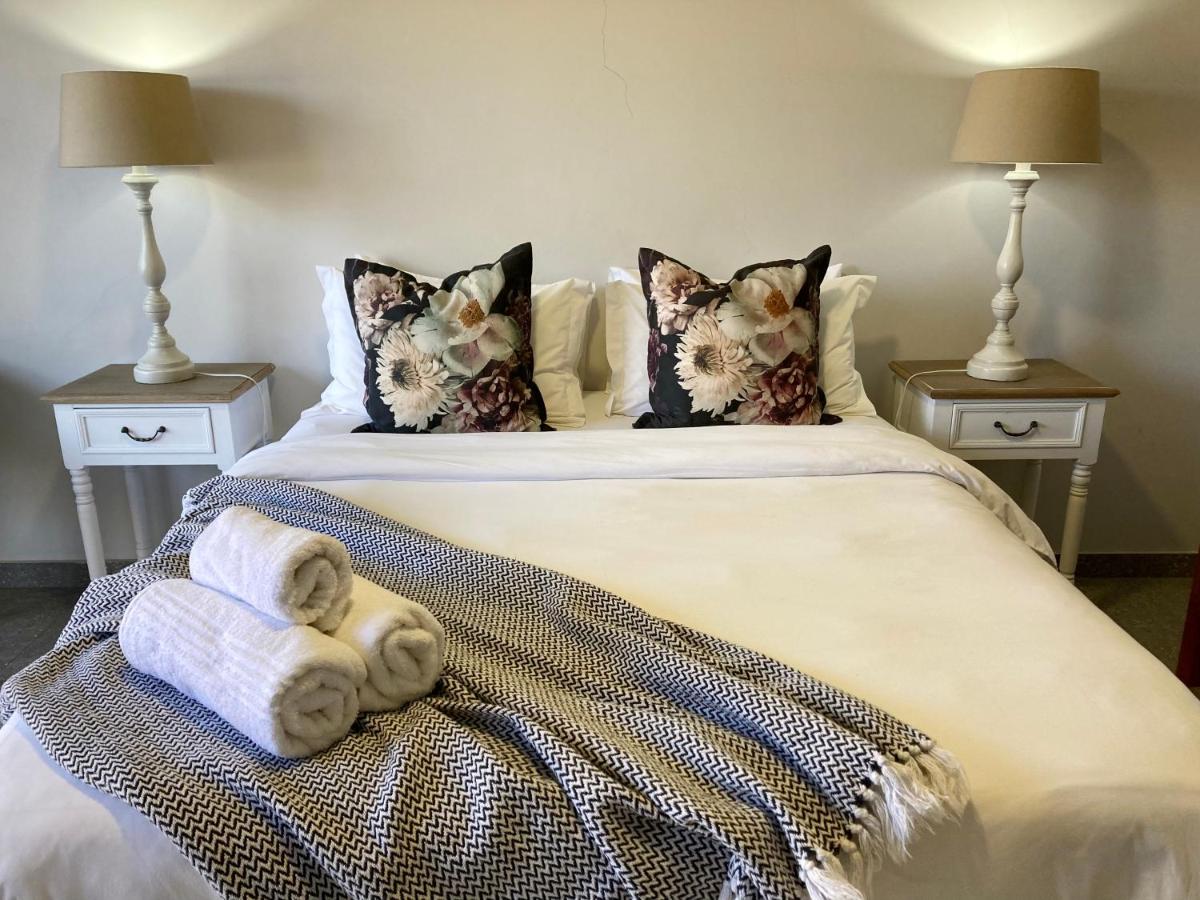 B&B Bloemfontein - Tidor Garden Cottage - Bed and Breakfast Bloemfontein