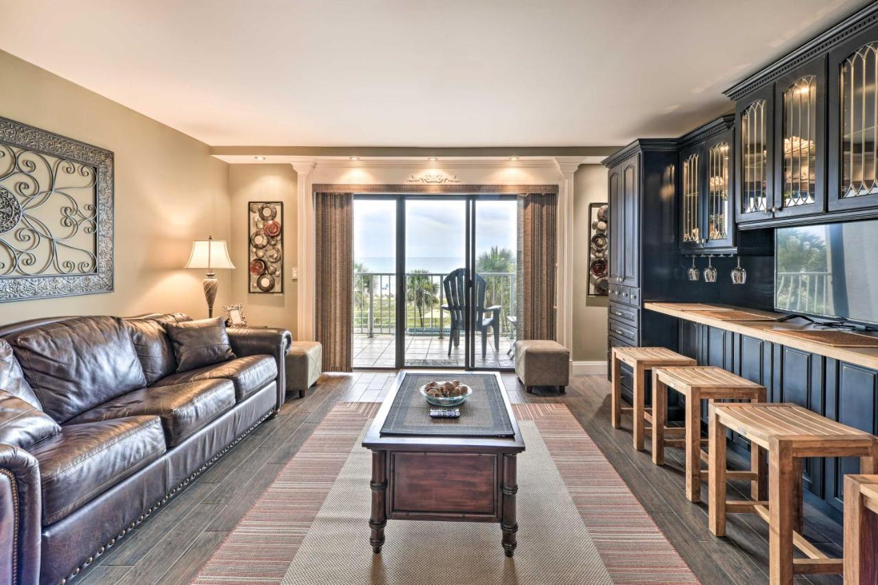 PCB Condo with 2 Outdoor Pools and Beach Access! - B&B Panama City Beach