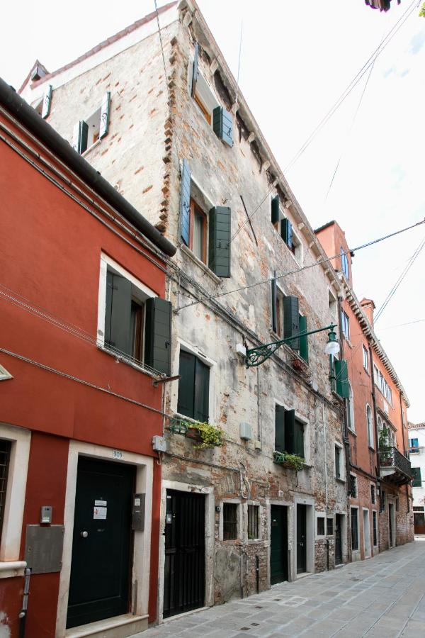 Biennale Gallery Loft - B&B Venecia