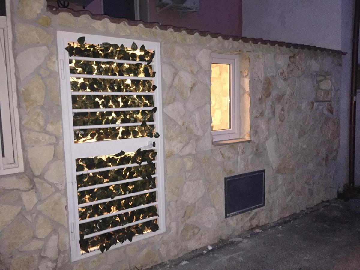 La Pietra - Bed and Breakfast Bari