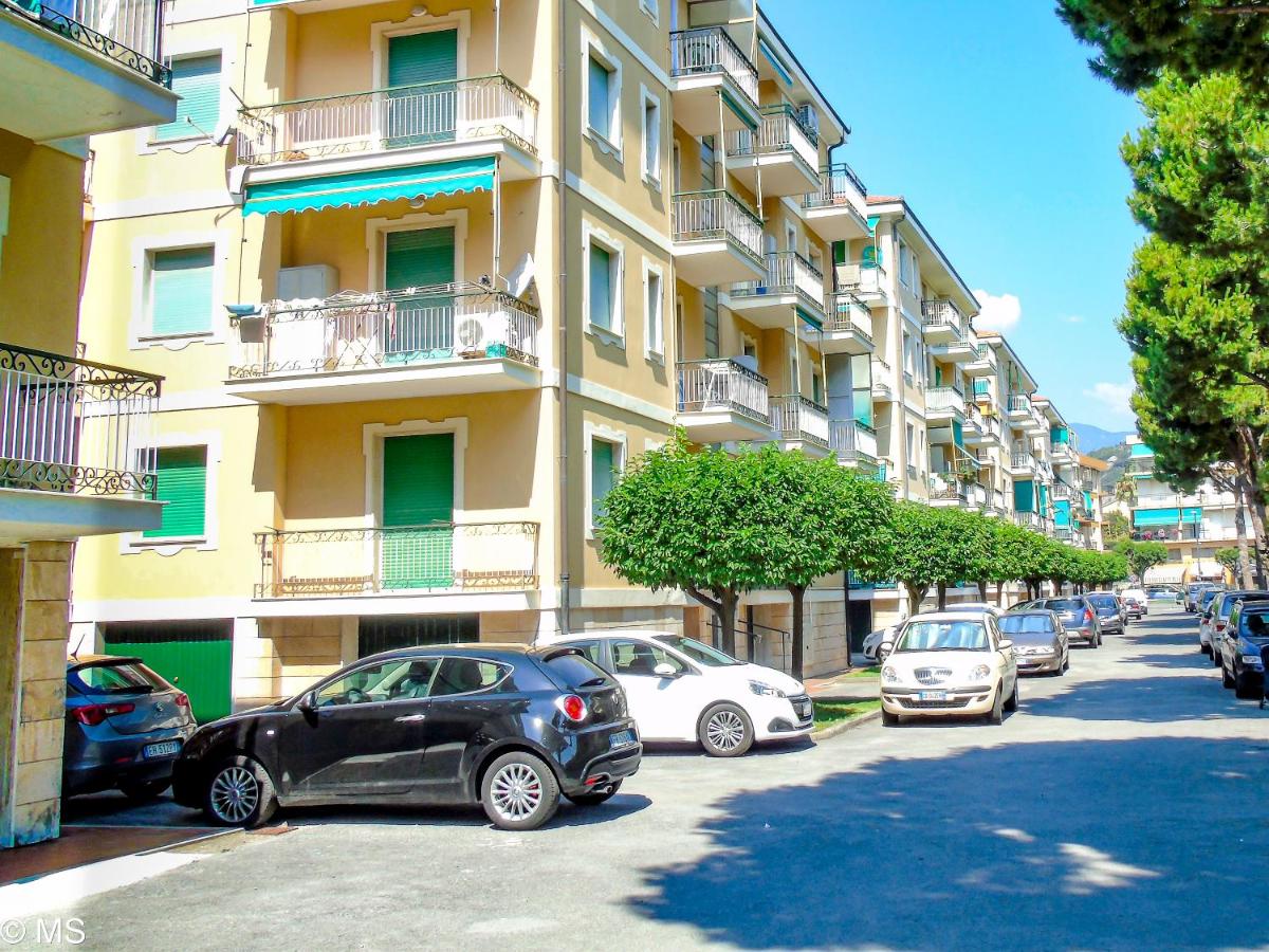 Pietra Home, posto auto, AC ,WIFI, 150mt dal mare - Ferienwohnung Pietra Ligure