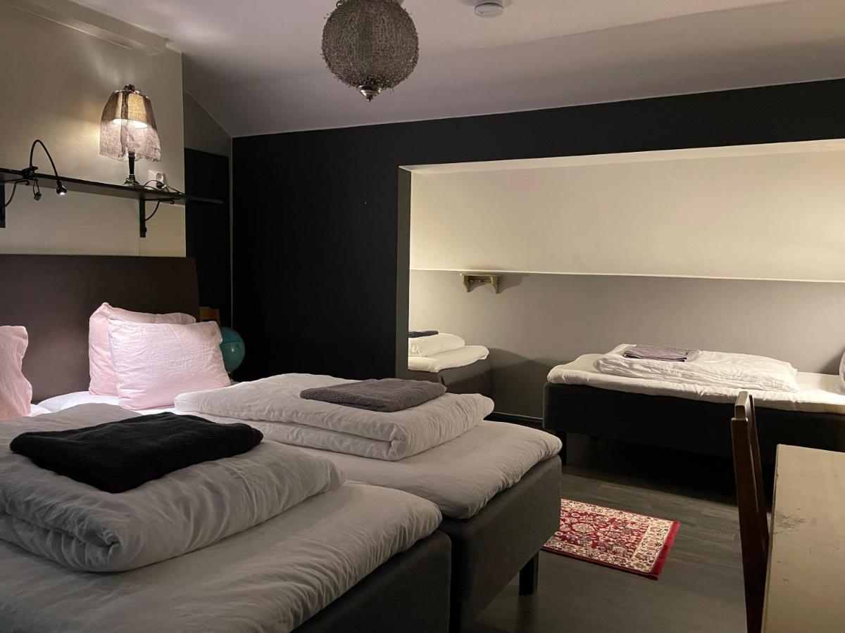 Quadruple Room with Shared Bathroom