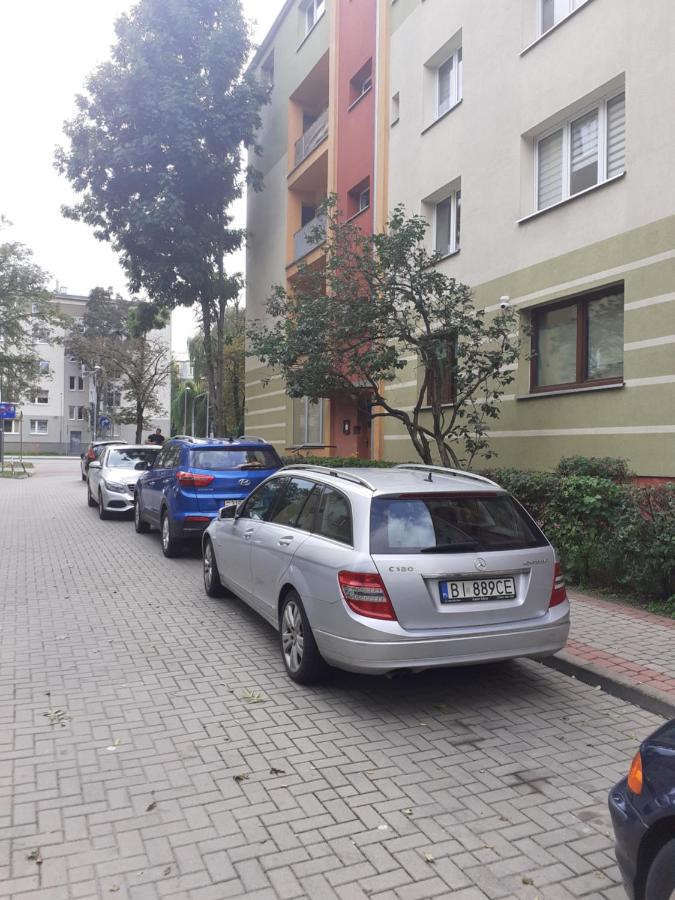 APARTAMENTY CENTRUM PIŁSUDSKIEGO - Bed and Breakfast Białystok