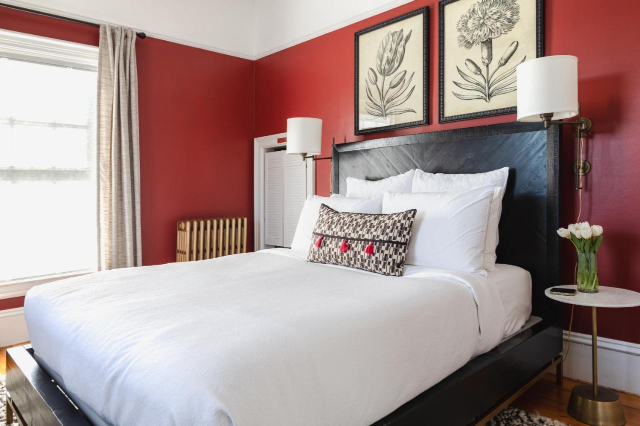 Chambre Lit Queen-Size Deluxe