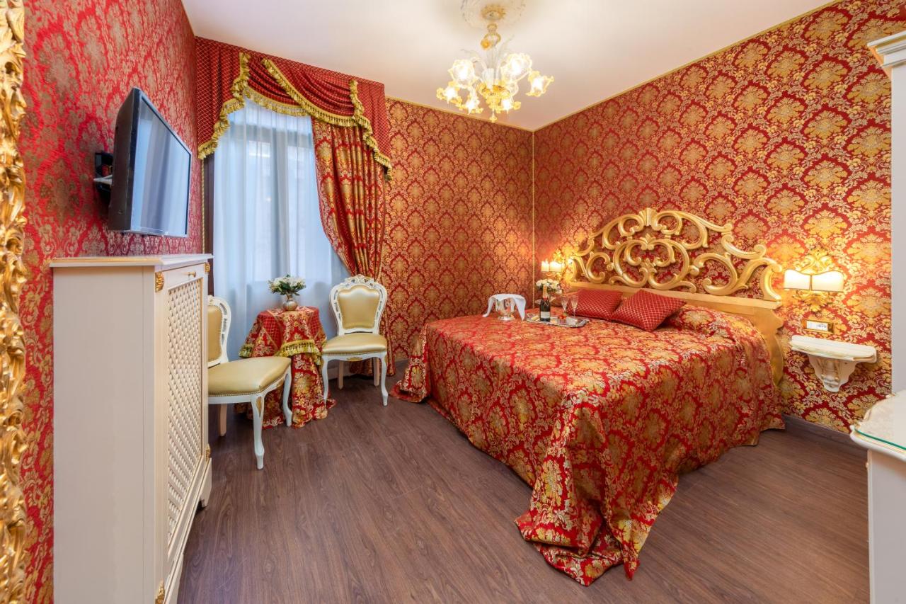 Zimmer mit Queensize-Bett