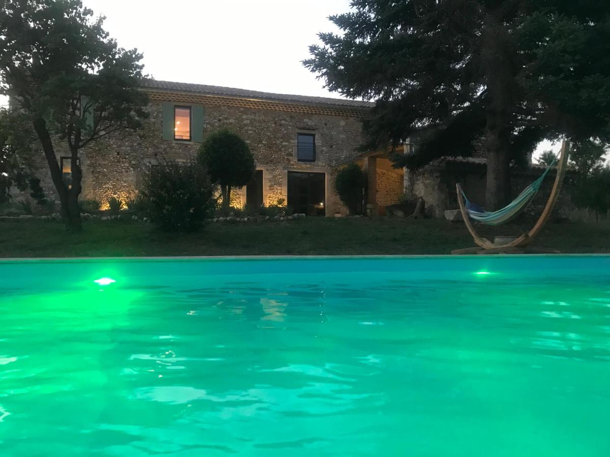 La Bergerie des Amandiers Chambres et Table d'Hôtes - Ferienwohnung