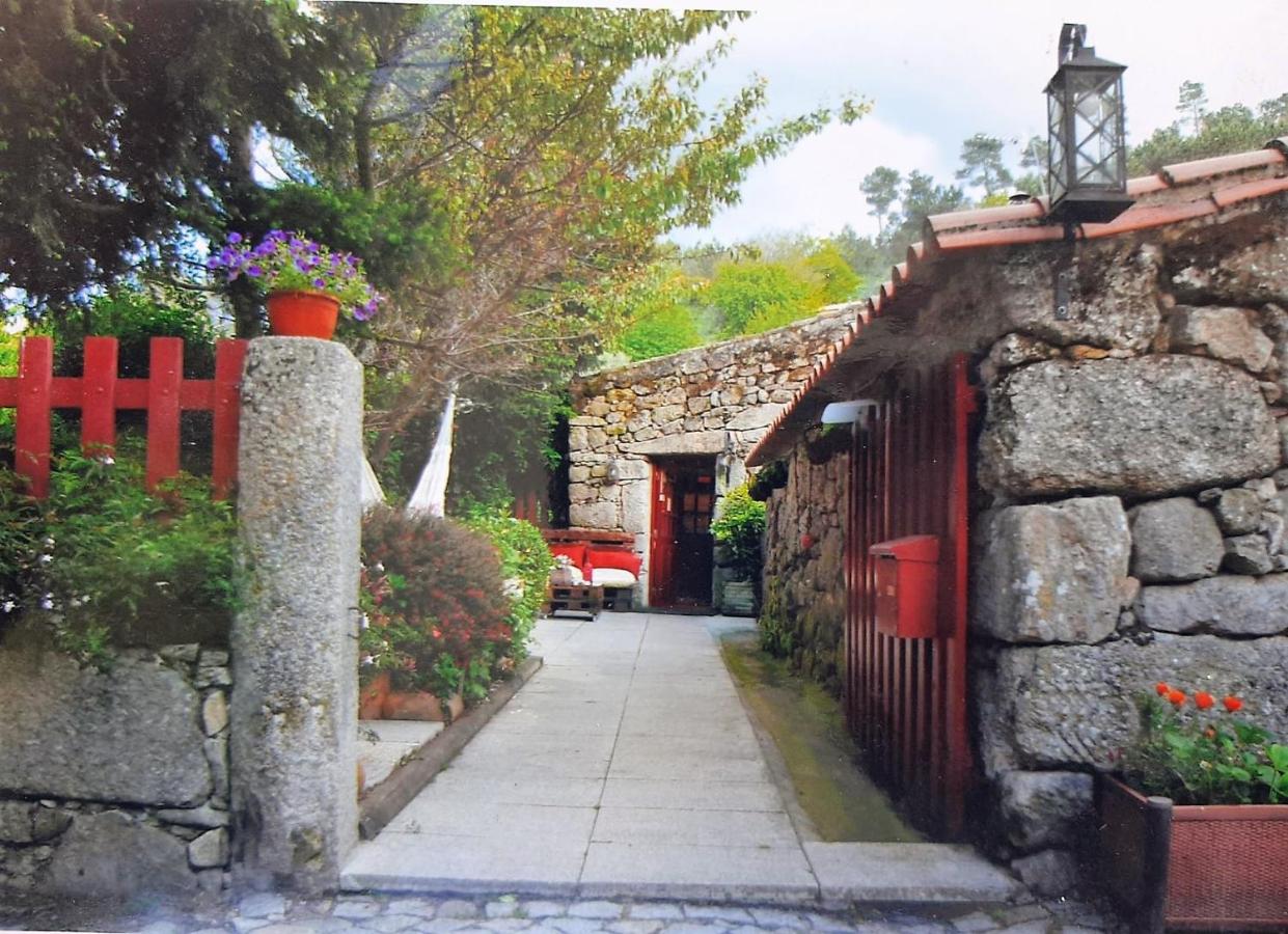 Casas Da Ribeira - B&B