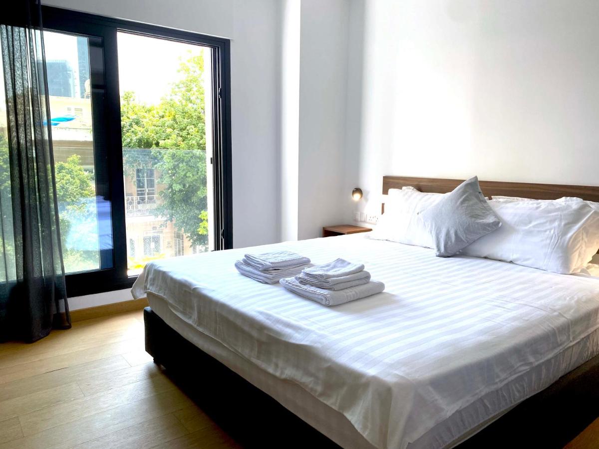 B&B Nicosia - Urban Habitat Executive Suites - Bed and Breakfast Nicosia