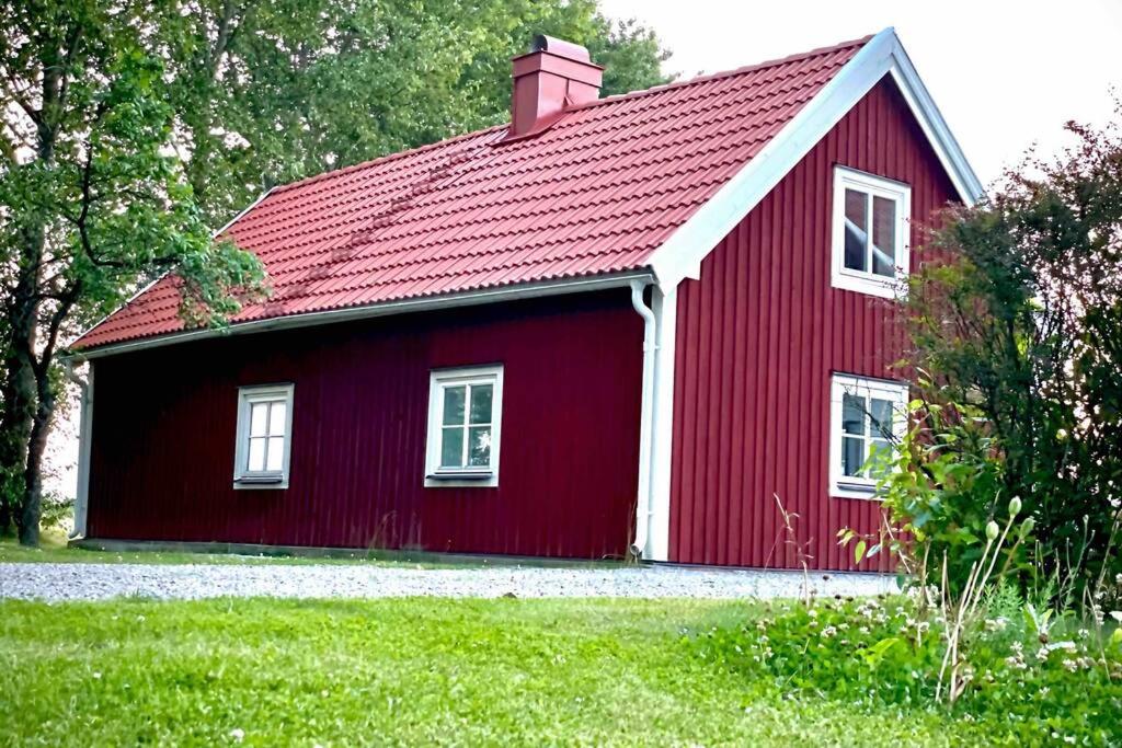 Eget hus med bra läge och toppstandard - B&B