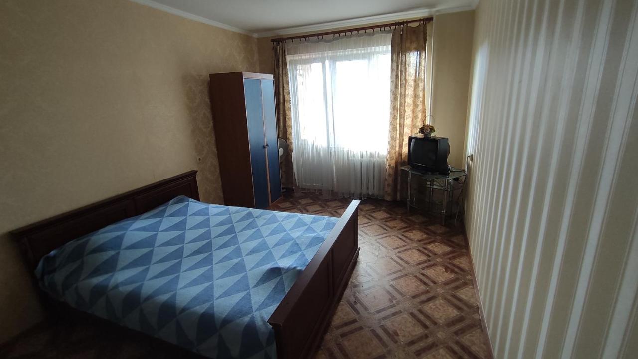 B&B Odessa - 1-ная квартира по адресу Глушко 28 - Bed and Breakfast Odessa