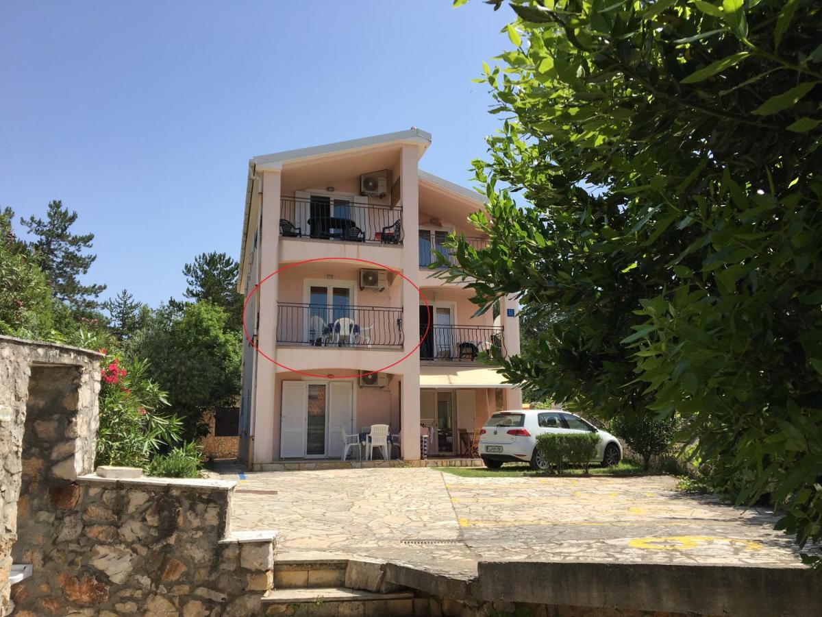 Apartment Mario 2 - Bed and Breakfast