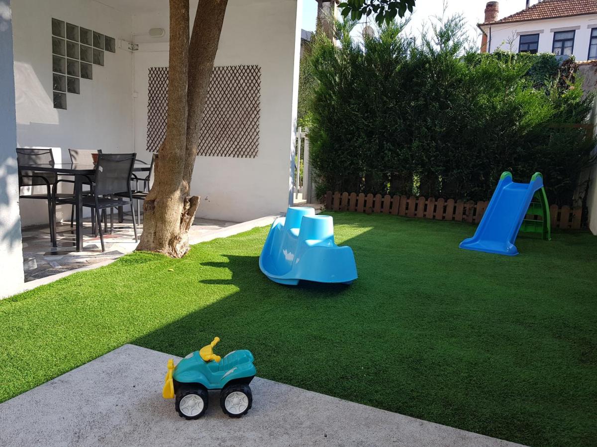 B&B Vila Nova de Gaia - Porto In Sight, 4 Kids - Bed and Breakfast Vila Nova de Gaia