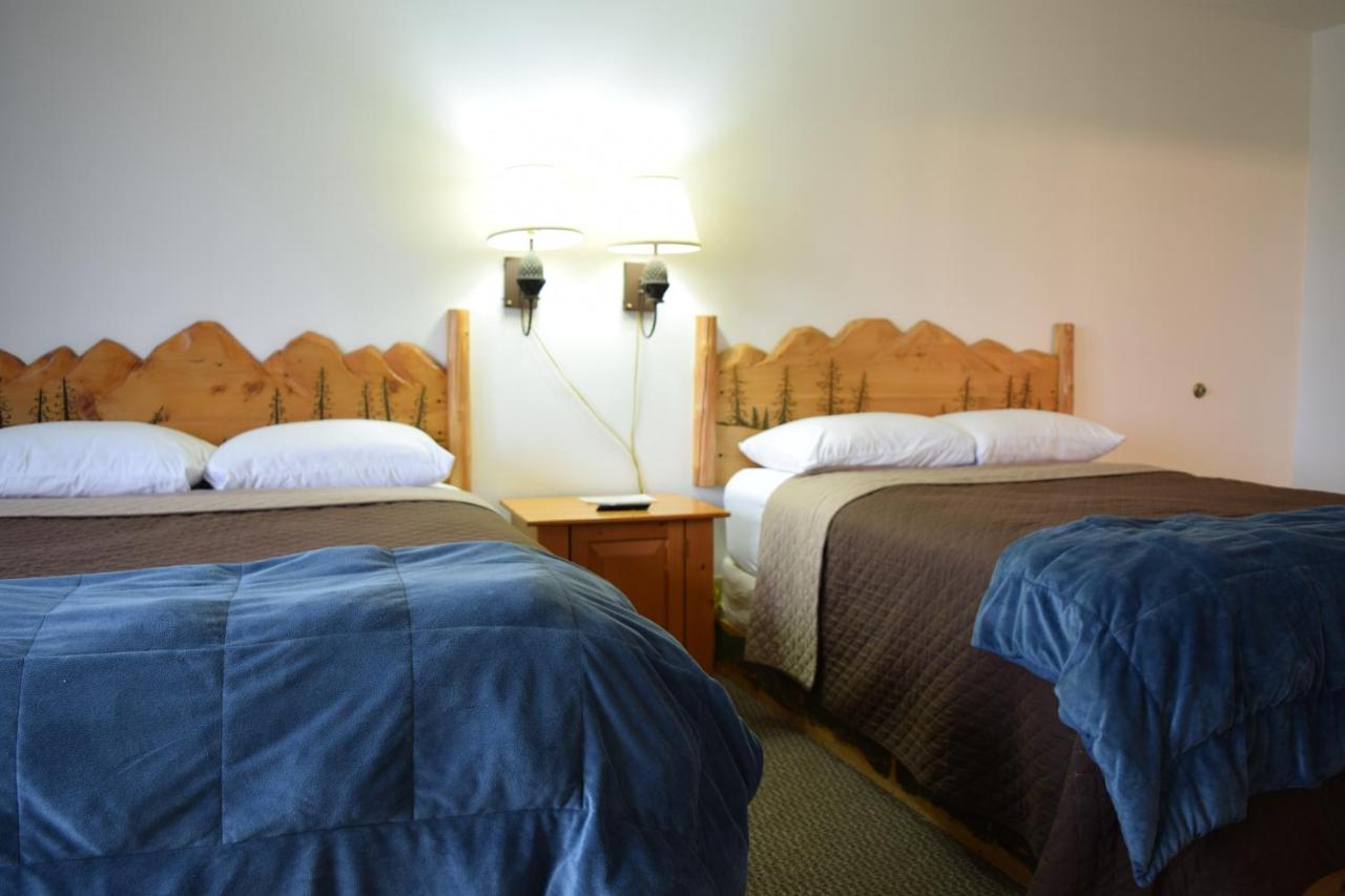 Double Room with Two Double Beds and Balcony