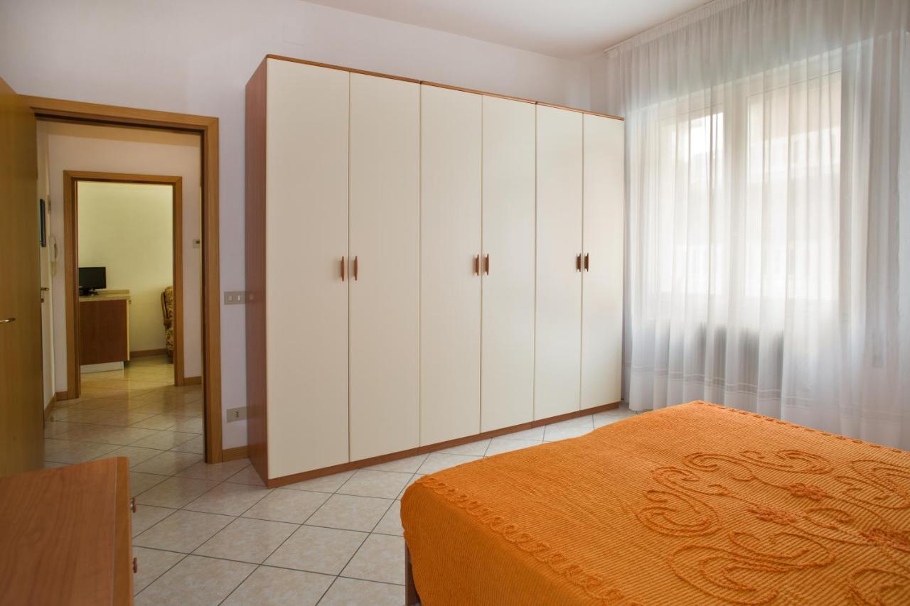 Apartment mit 1 Schlafzimmer - Beige