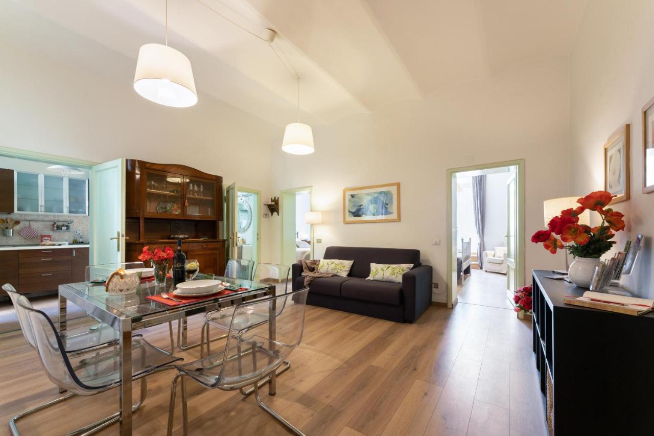 Campuccio - Flo Apartments - B&B Florence