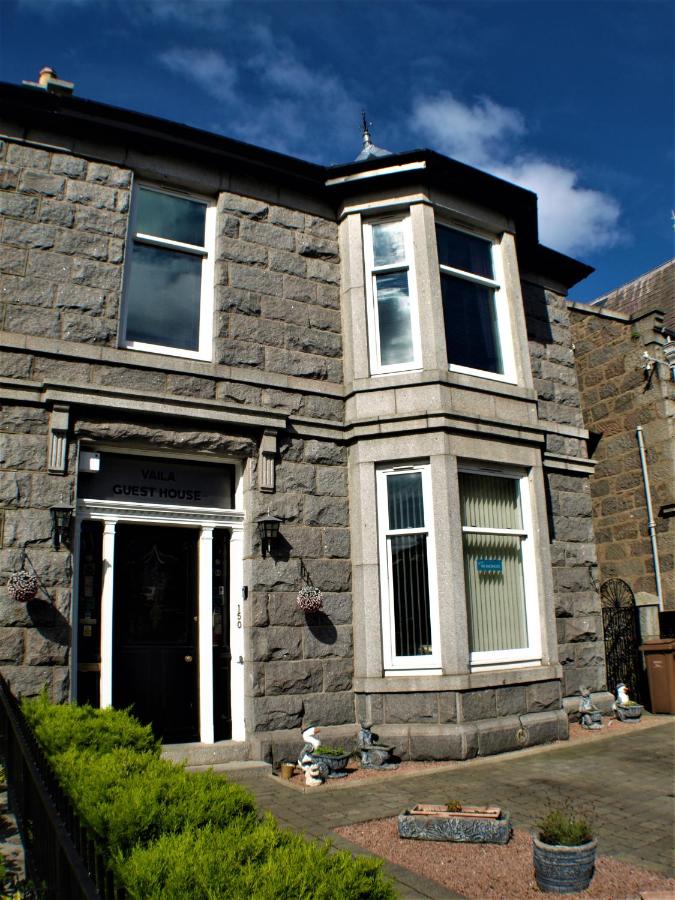 B&B Aberdeen - Vaila Guest House - Bed and Breakfast Aberdeen