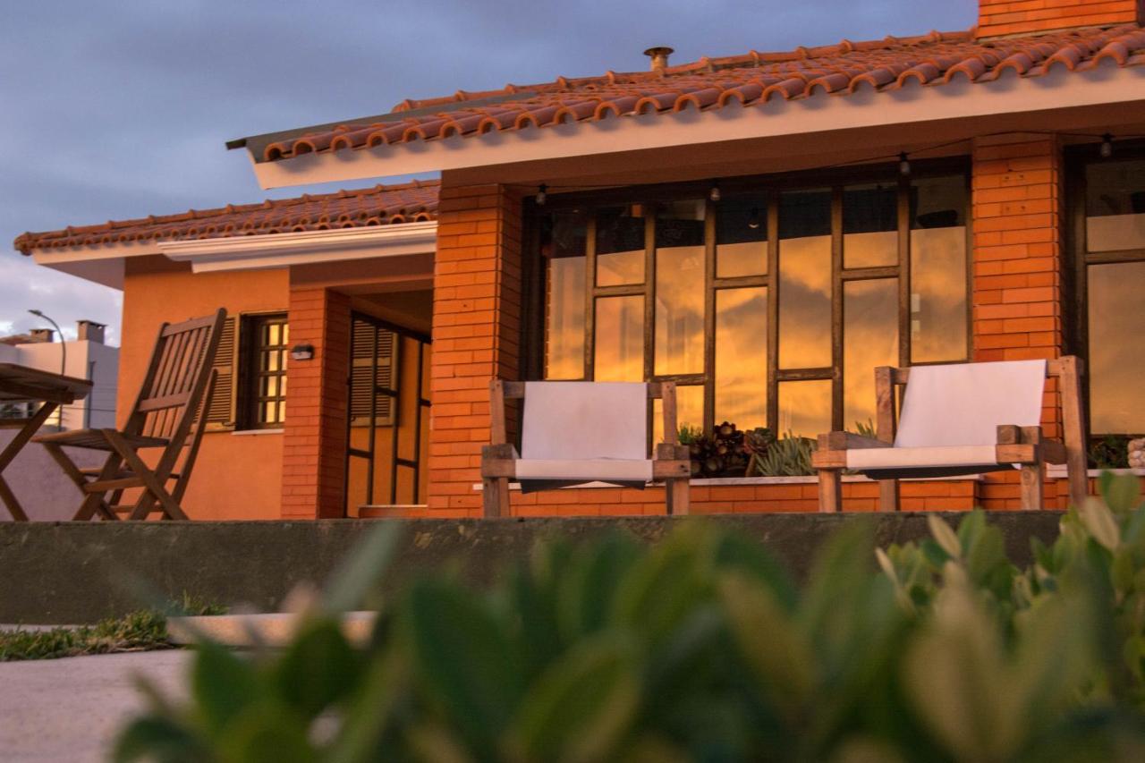 OLA Guesthouse - B&B Esmoriz