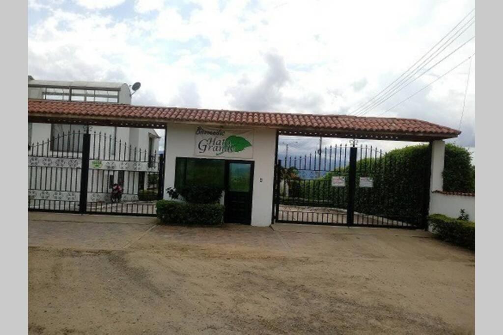 Penthouse SPA Jacuzzi y Sauna Privado - Ferienwohnung
