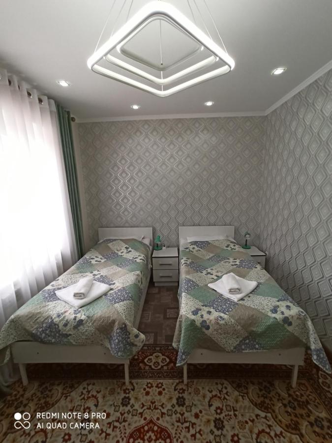 Guest house Nuri - Bed and Breakfast Karakol