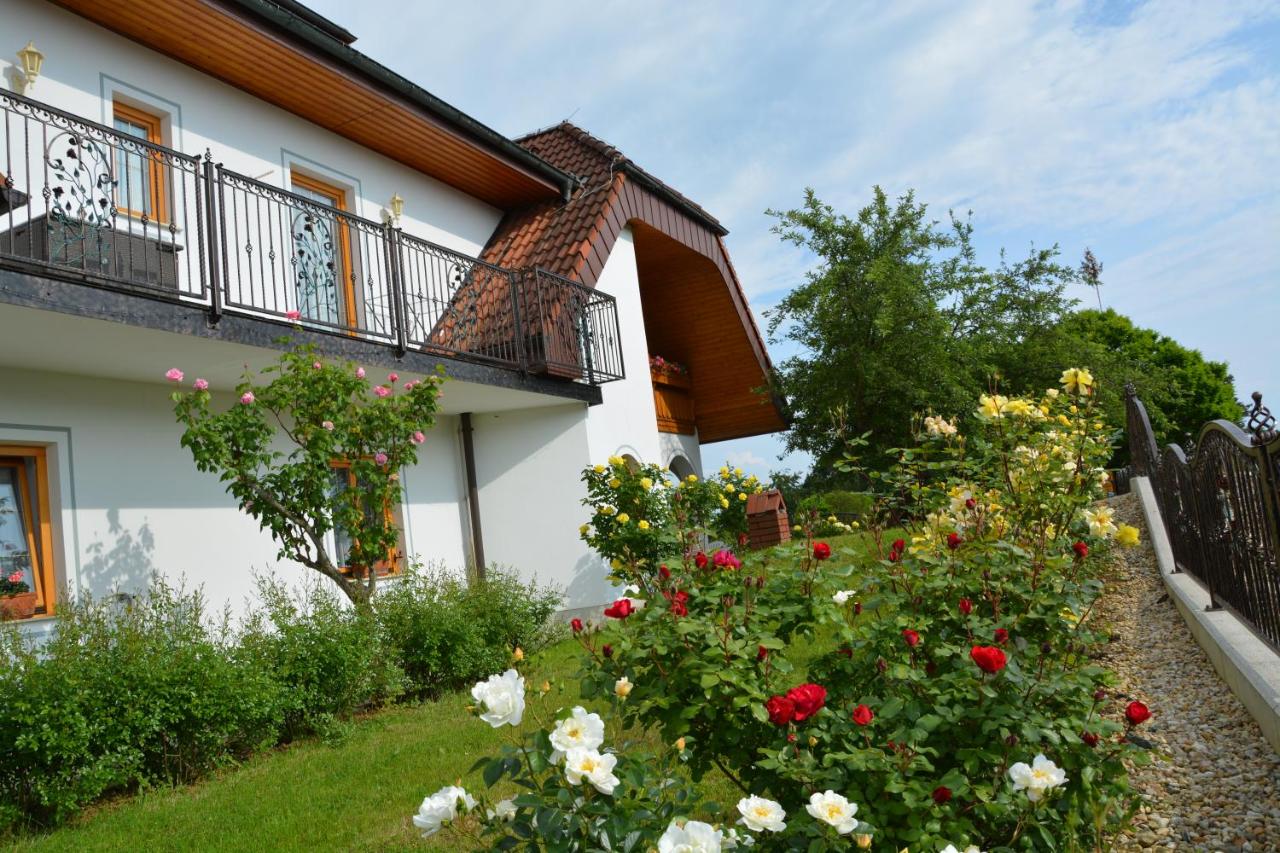 B&B Jennersdorf - Hotel Rosenberg - Bed and Breakfast Jennersdorf