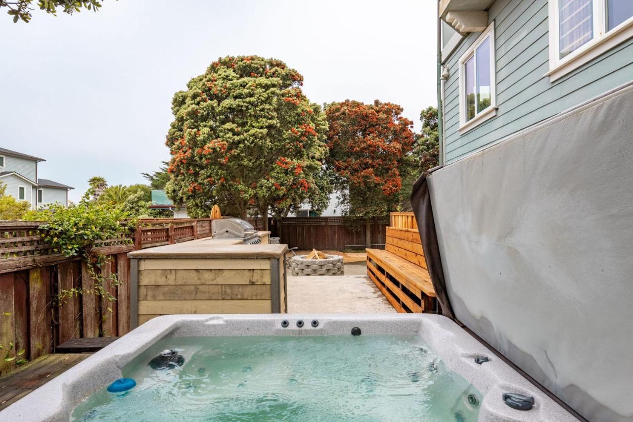 B&B Half Moon Bay - Beach Unit wPrivate Hot Tub Fire Pit BBQ Walk 2 Food & Activities - Bed and Breakfast Half Moon Bay