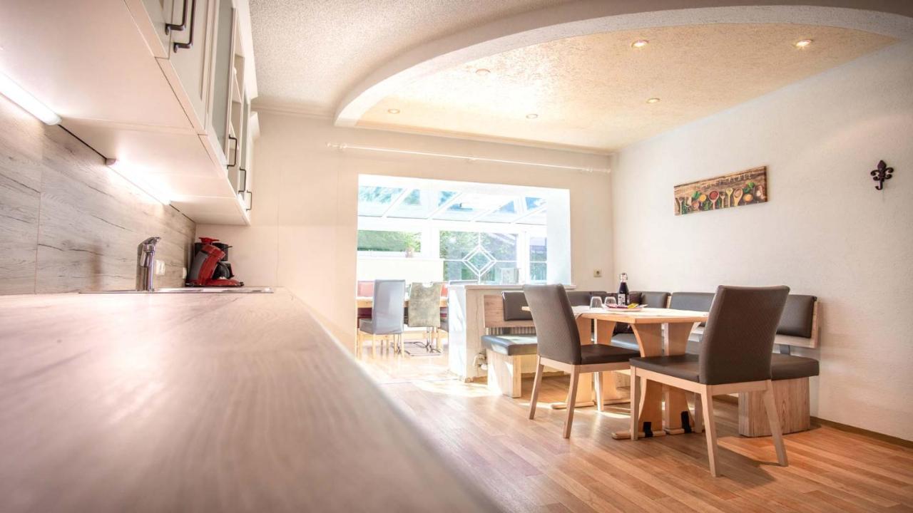 Haus Alpenchalet - Ferienwohnung Neustift im Stubaital
