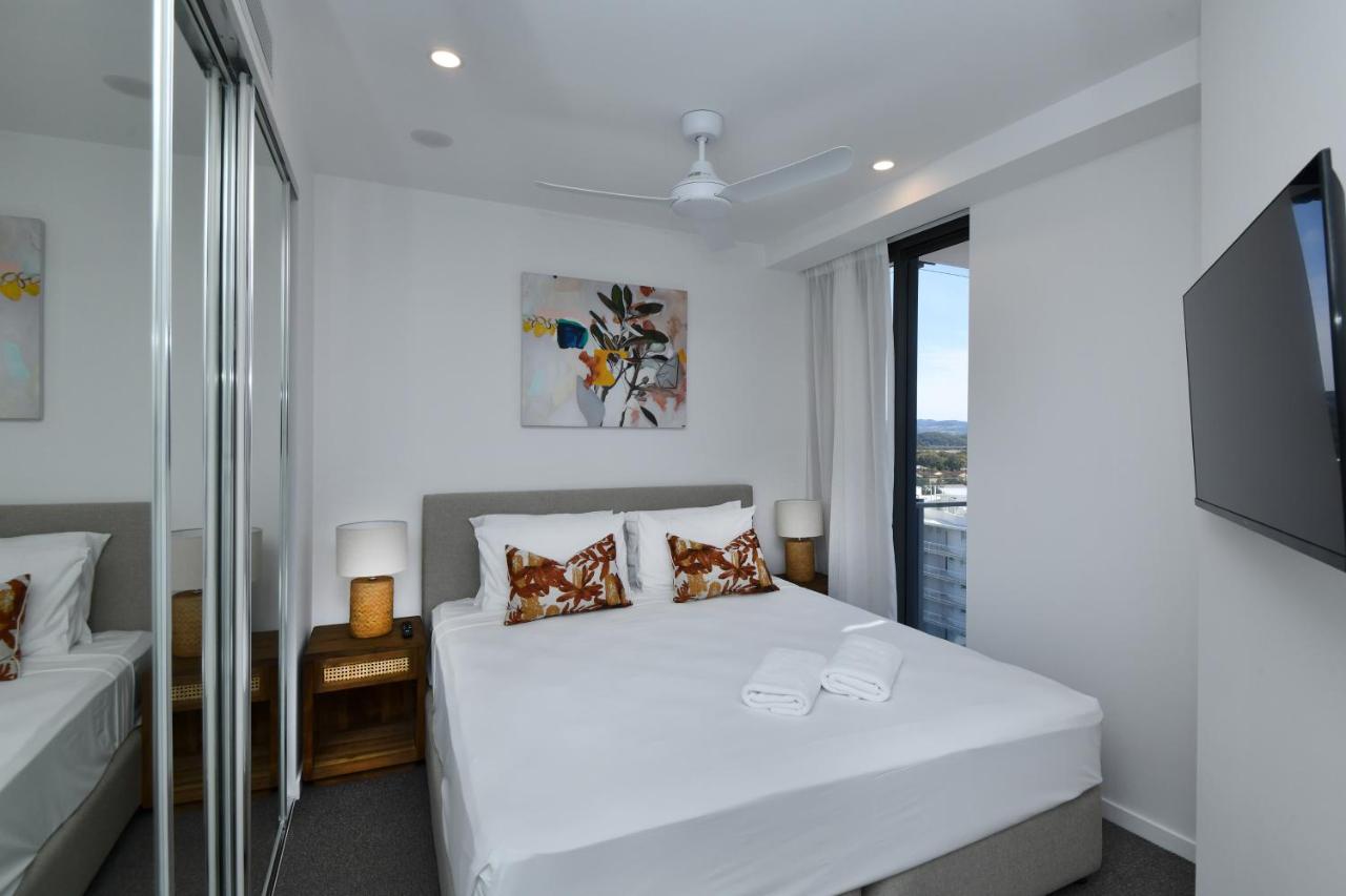 1 BEDROOM PANORAMIC HIGH