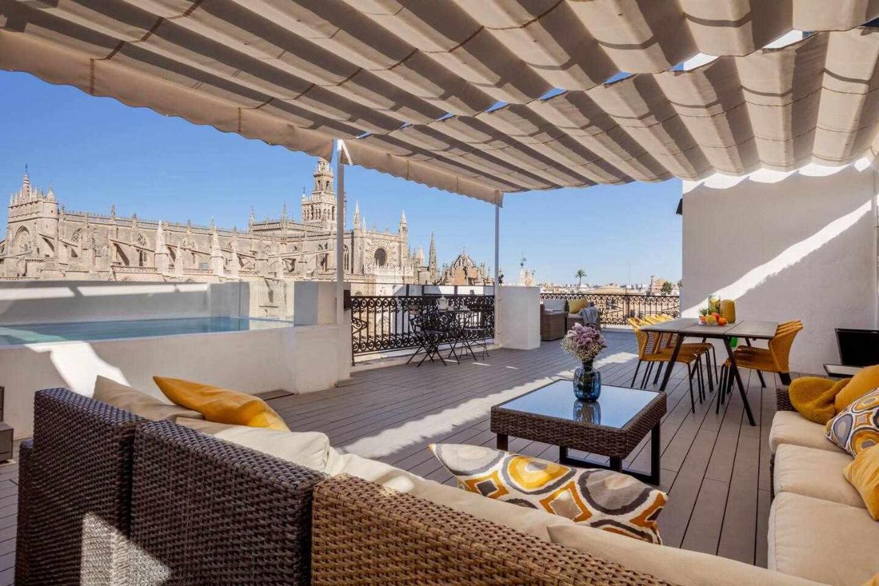 ISG Apartments Modern atticpool at the CathedralFree parking - B&B Sevilla