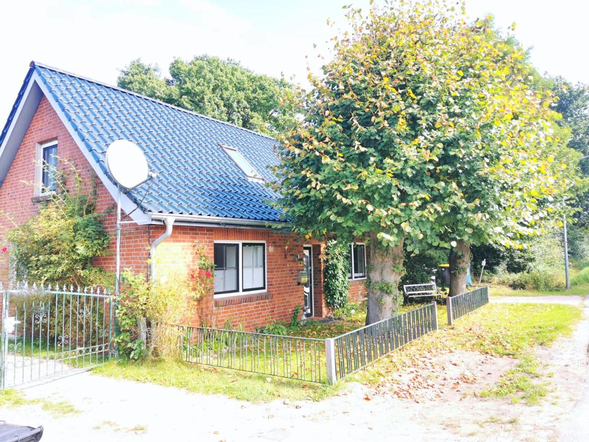 Gästehaus "Duvenstedter Brook" - Ferienwohnung Jersbek