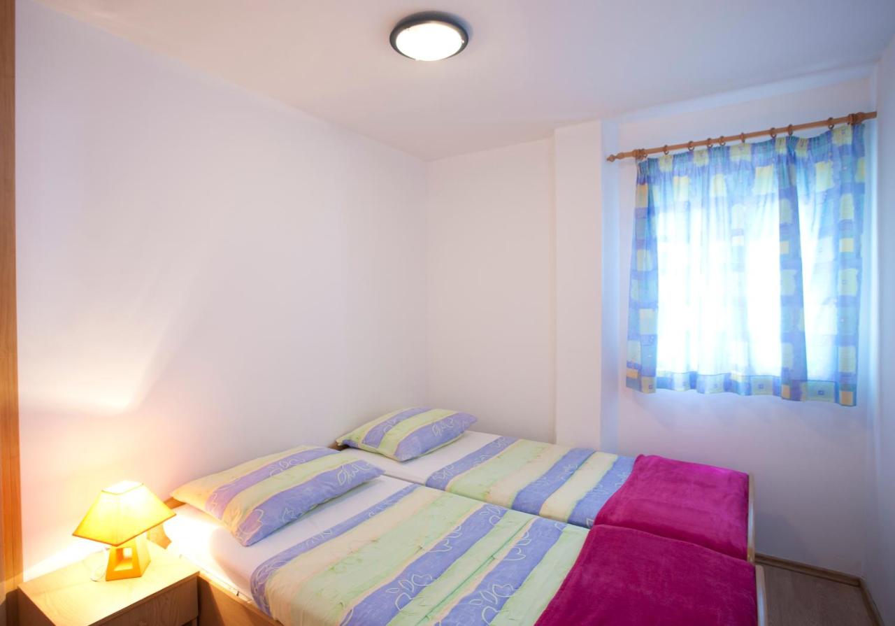 One-Bedroom Apartment with Balcony